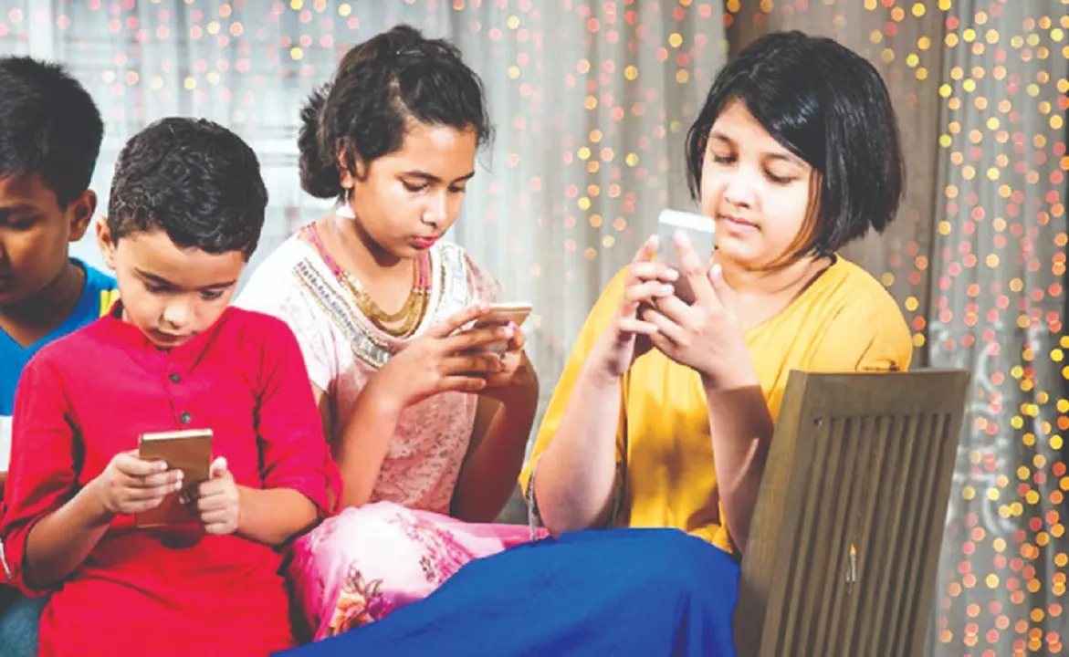  Instagram and YouTube addicting: ଶିଶୁଙ୍କୁ ନିଶାରେ ପକାଉଛନ୍ତି ଇନ୍‌ଷ୍ଟାଗ୍ରାମ୍‌ ଓ ୟୁଟ୍ୟୁବ୍‌?