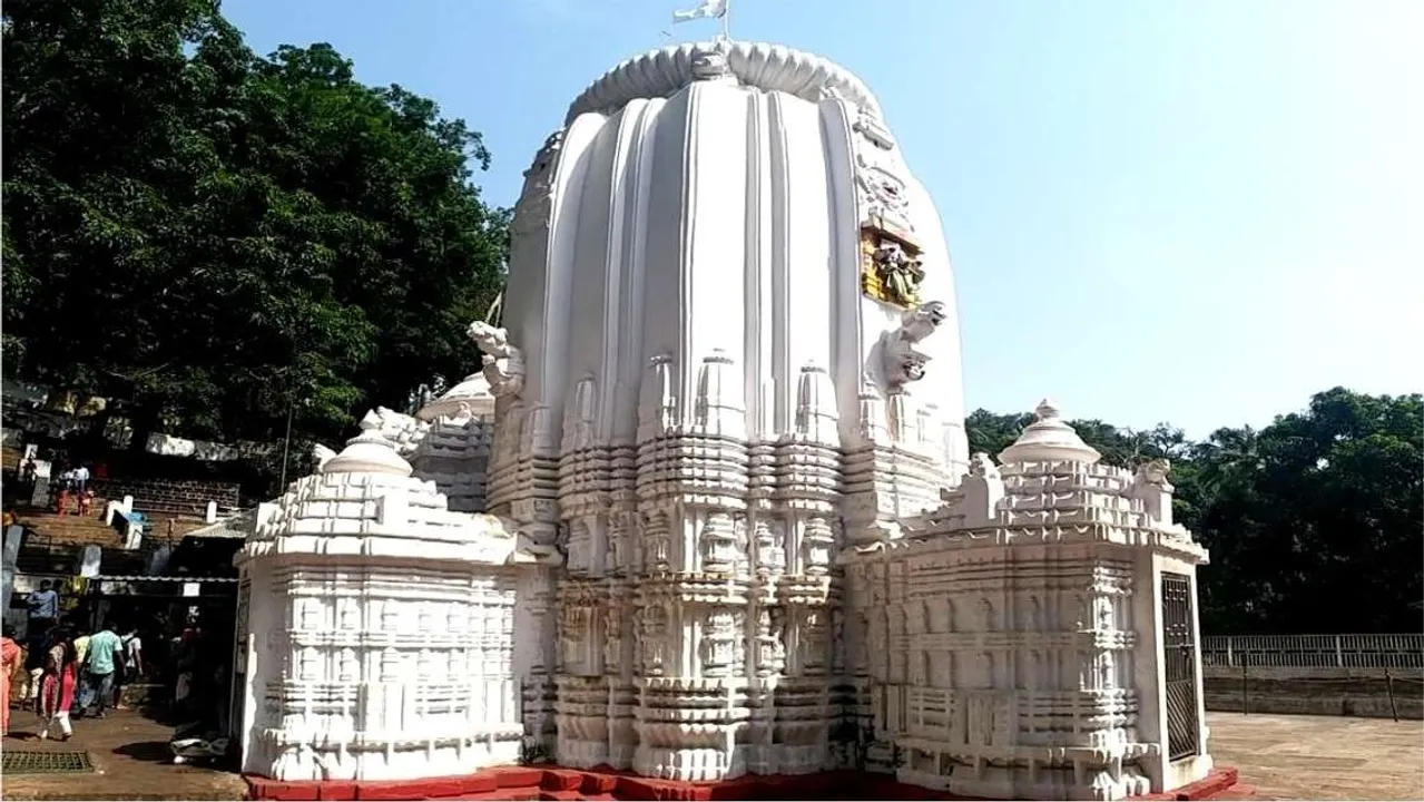  Kapilas: ମହାଶିବରାତ୍ରୀରେ ଉପାସରେ କପିଳାସ ଠାକୁର, ଧାରଣାରେ ସେବାୟତ