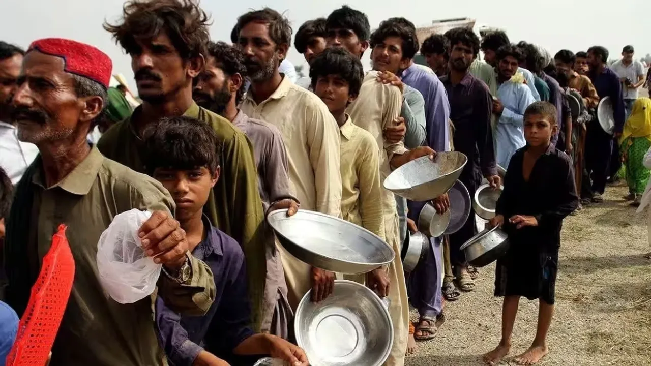  Poverty is increasing in Pakistan: ପାକିସ୍ତାନରେ ବଢ଼ିଚାଲିଛି ଦାରିଦ୍ର୍ୟ, ୬ବର୍ଷରେ ୭ପ୍ରତିଶତ ବୃଦ୍ଧି:ଖାଇବାକୁ ପାଉନାହାନ୍ତି ଲୋକେ