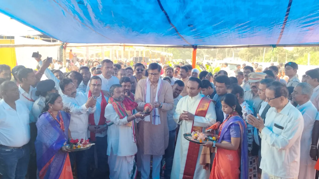  ସାଂସଦ ବୈଜୟନ୍ତ ପଣ୍ଡାଙ୍କ ପ୍ରଚେଷ୍ଟାରେ ପାଟକୁରାରେ ସାଇ ଆରୋଗ୍ୟ ମଲ୍ଟି ସ୍ପେସାଲିଟି ହସ୍ପିଟାଲର ଭୂମିପୂଜନ