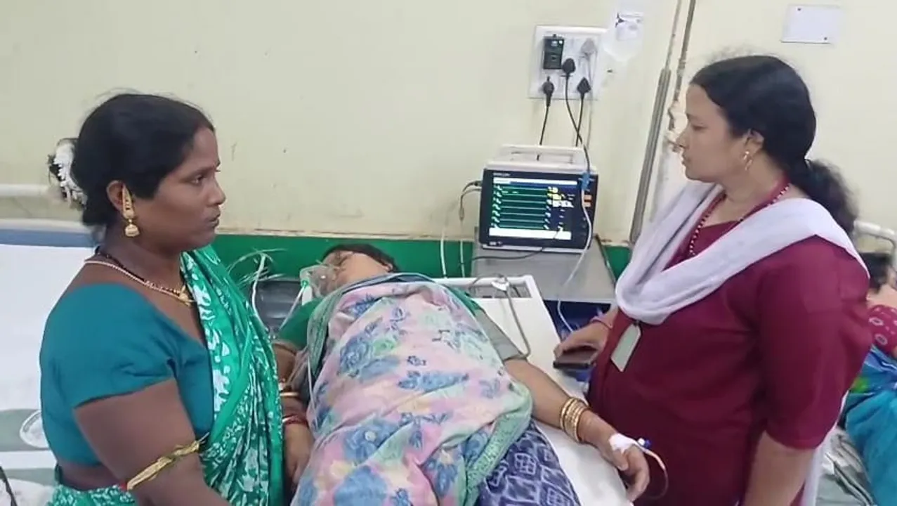  Women Attack: ସୁଦଶା ବ୍ରତ ପାଇଁ ପାଣି ଆଣିବାକୁ ଯାଇ କଟୁରୀ ଚୋଟ ଖାଇଲେ ମହିଳା