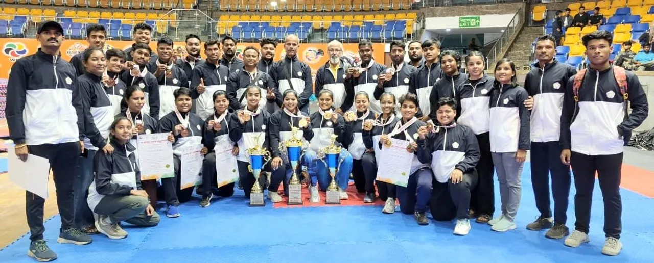  8 medals for Odisha: ଜାତୀୟ କରାଟେ: ଓଡ଼ିଶାକୁ ୮ ପଦକ