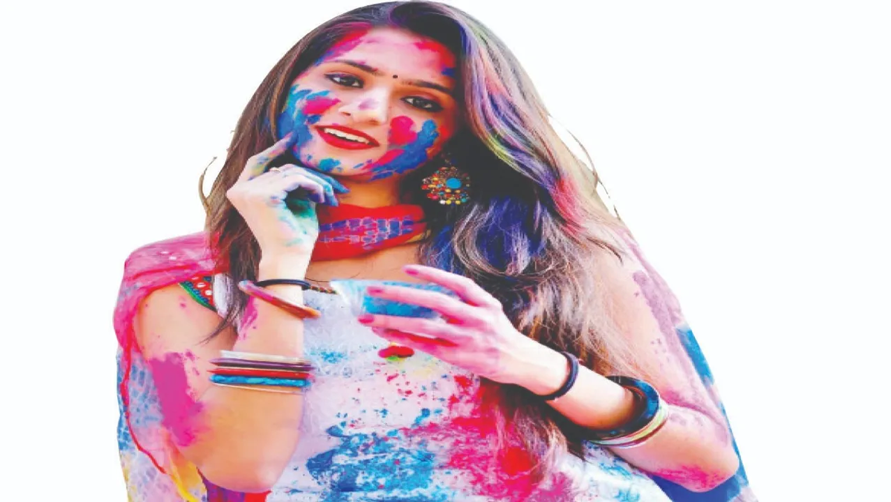  Holi: କେଶରୁ ହୋଲି ରଙ୍ଗ ଛଡ଼େଇବା ପାଇଁ...