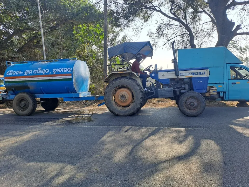 water business at deogaon Photograph: (sambad.in) 