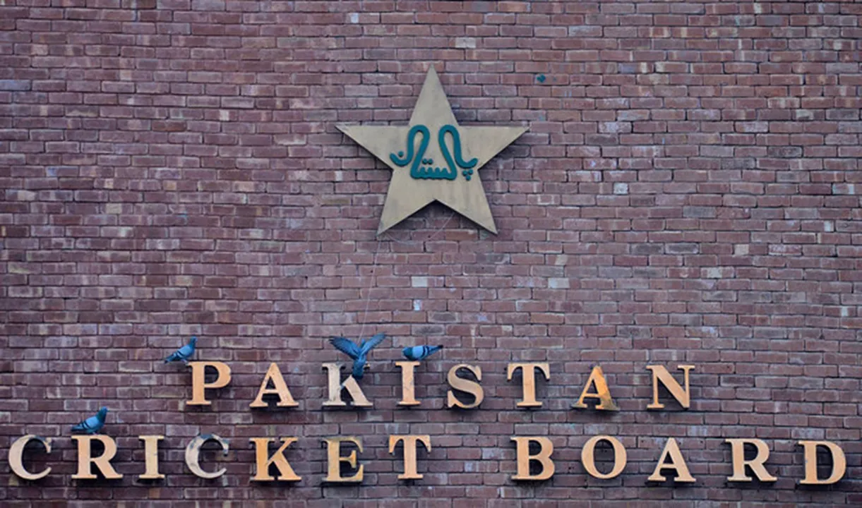  Pakistani players in controversy 