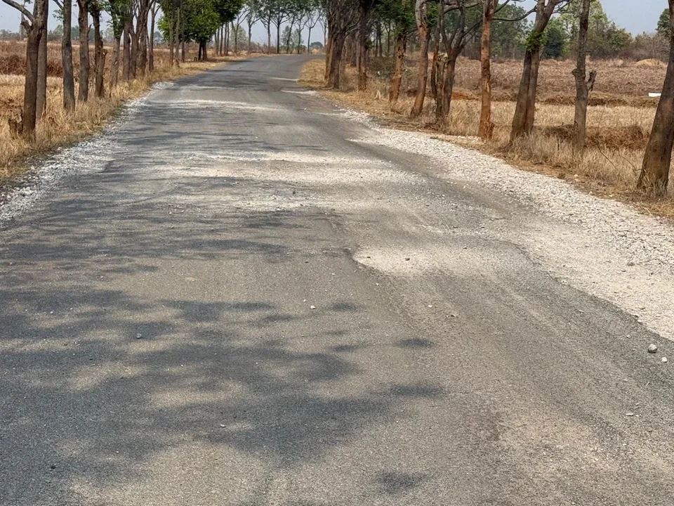  Road Problem: ଅବଧି ସରିଲା, କାମ ସରୁନି, ୧୫ ପିଏମଜେଏସୱାଇ ରାସ୍ତା ଅଧାରେ: ୩୧ସୁଦ୍ଧା ନ ସରିଲେ ଫେରିଯିବ ଟଙ୍କା