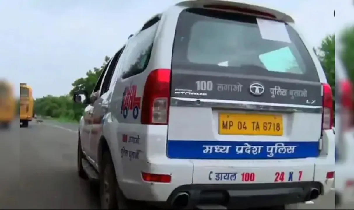  ଟ୍ରେନି ଆର୍ମି ଅଫିସରଙ୍କୁ ପିଟିବା ସହ ମହିଳା ବନ୍ଧୁଙ୍କୁ ଦୁଷ୍କର୍ମ କଲେ ଦୁର୍ବୃତ୍ତ