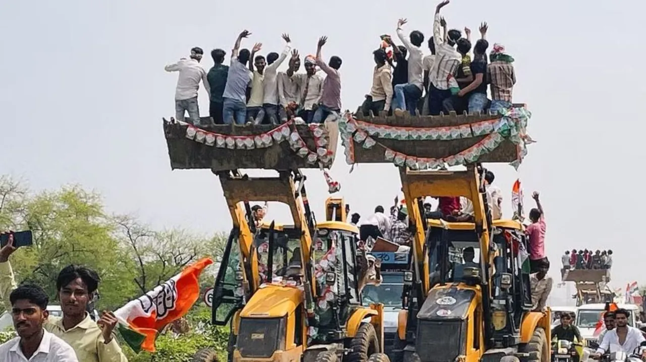  ବିଧାନସଭା ନିର୍ବାଚନ: ବୁଲଡୋଜର ଚାହିଦା ବଢ଼ିଲା, ଘଣ୍ଟାକୁ ଭଡ଼ା କେତେ ଜାଣନ୍ତୁ...