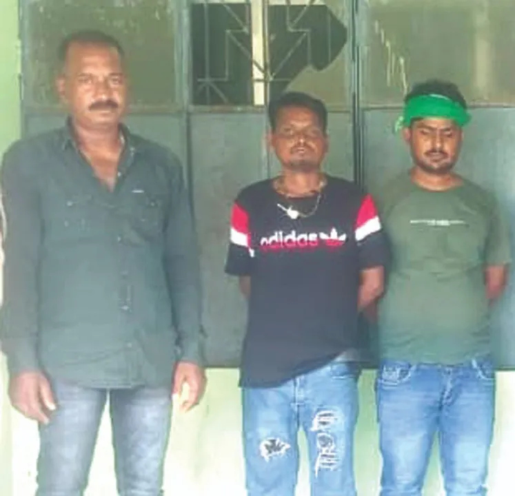  ୫୪୦ ଲିଟର ଦେଶୀ ମଦ ଜବତ: ୪ ଗିରଫ, ମୁଖ୍ୟ ଅଭିଯୁକ୍ତ ଟନୁ ସିଂହ ଫେରାର