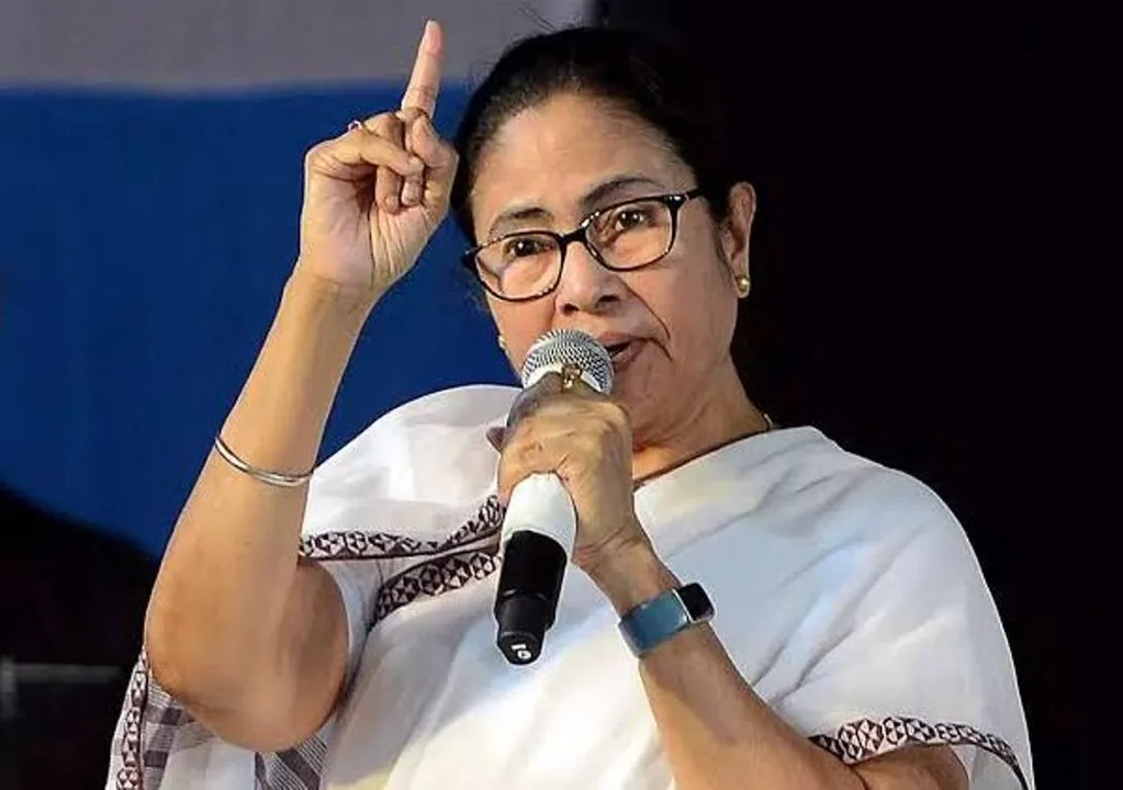  ଚା’ବଗିଚା କର୍ମଚାରୀଙ୍କ ଧର୍ମଘଟରୁ ନିଜକୁ ଦୂରେଇ ରଖିଲେ ମମତା: କହିଲେ, ଆମେ ସମର୍ଥନ କରୁନାହୁଁ