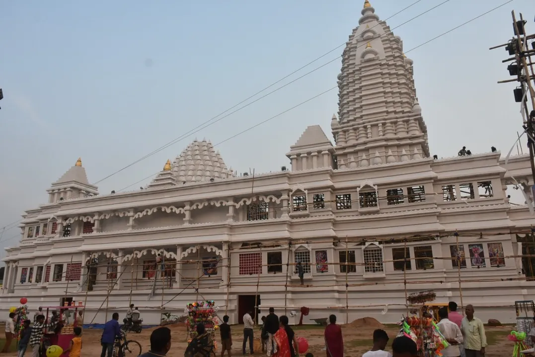  ଧରାପୃଷ୍ଠରେ ବିରାଜିଲେ ମା’: ଏଥର ସହରରେ ୧୦୮ ପୂଜା ମଣ୍ଡପ