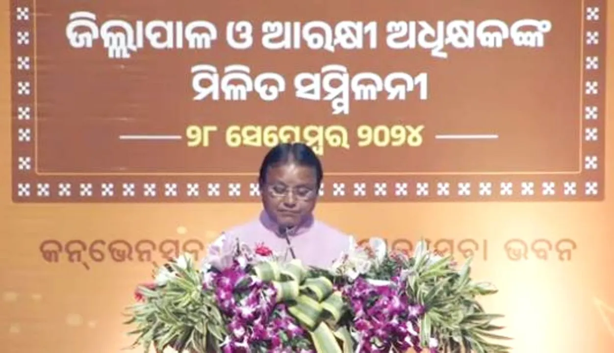  ପୁଲିସଙ୍କ ଆଚରଣ-ଉଚ୍ଚାରଣ ଉପରେ ମୁଖ୍ୟମନ୍ତ୍ରୀଙ୍କ ଗୁରୁତ୍ବାରୋପ: ସପ୍ତାହକ ମଧ୍ୟରେ ମହିଳା ହିଂସା ତଥ୍ୟ ଲୋଡିଲେ