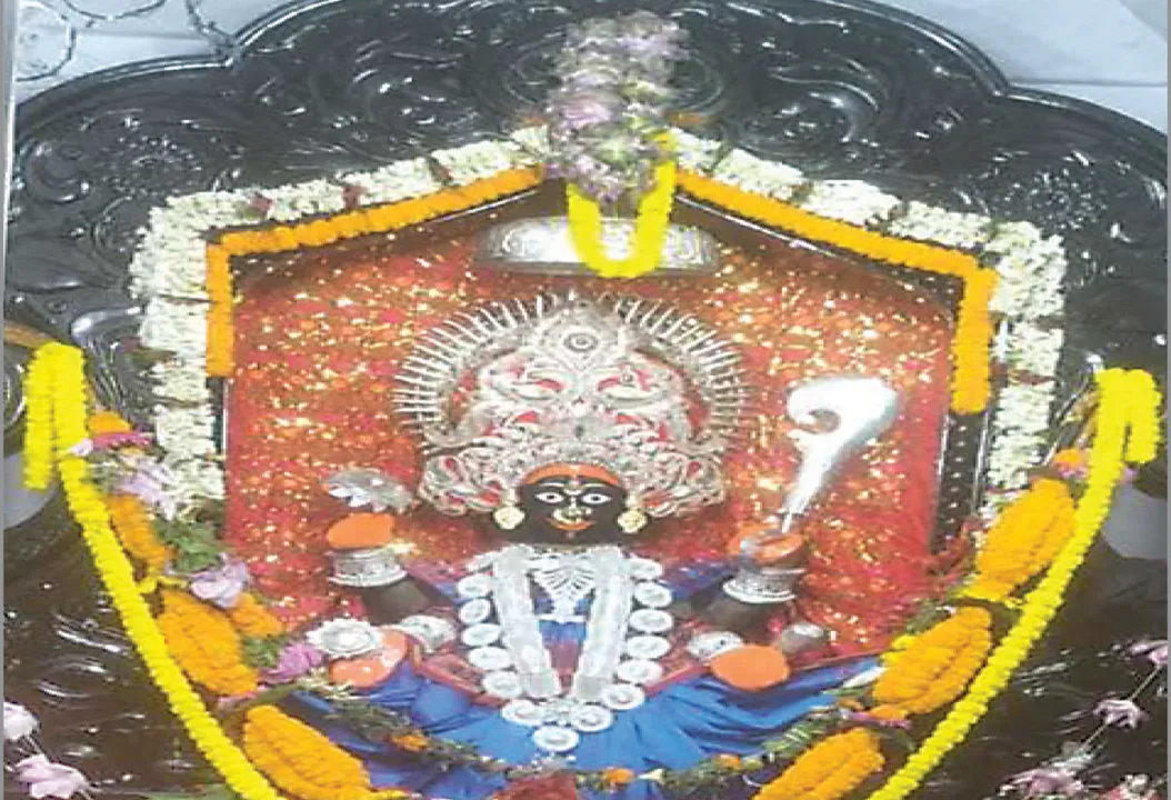  ବାରବାଟୀ ଗଡ଼ର କୁଳଦେବୀ ମା’ ଗଡ଼ଚଣ୍ଡୀ