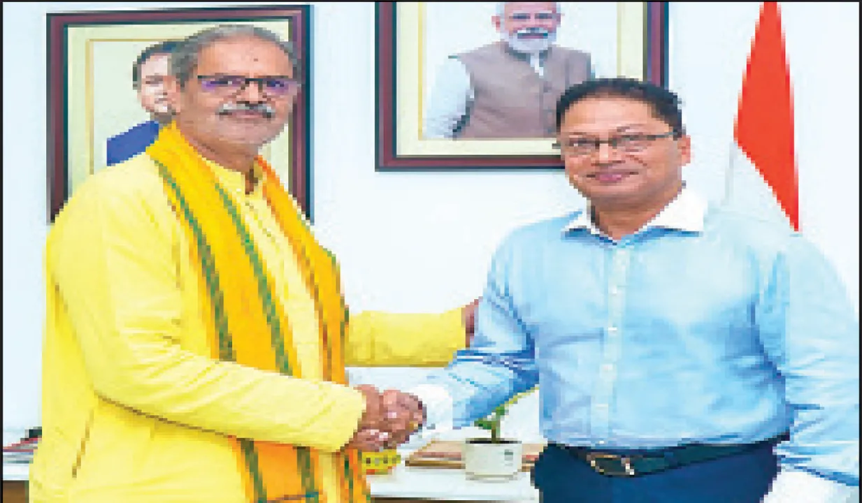  ଶିଳ୍ପ ପ୍ରତିନିଧିଙ୍କ ସହ ଉପମୁଖ୍ୟମନ୍ତ୍ରୀଙ୍କ ଆଲୋଚନା