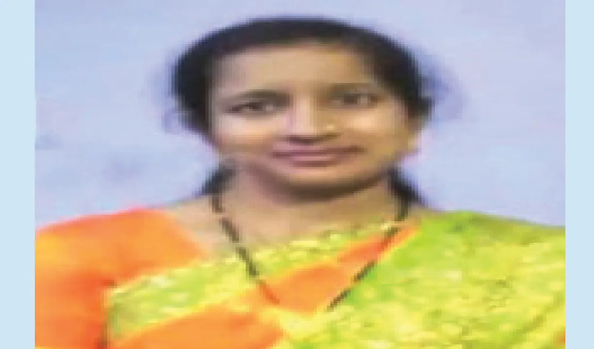  ସ୍ମିତାରାଣୀ ଫାଇଲ୍‌ ଖୋଲିବ? ୫ବର୍ଷ ହେଲା ପ୍ରାପ୍ୟ ନପାଇ ଶିଶୁକନ୍ୟା ଓ ସ୍ବାମୀ ହତାଶ