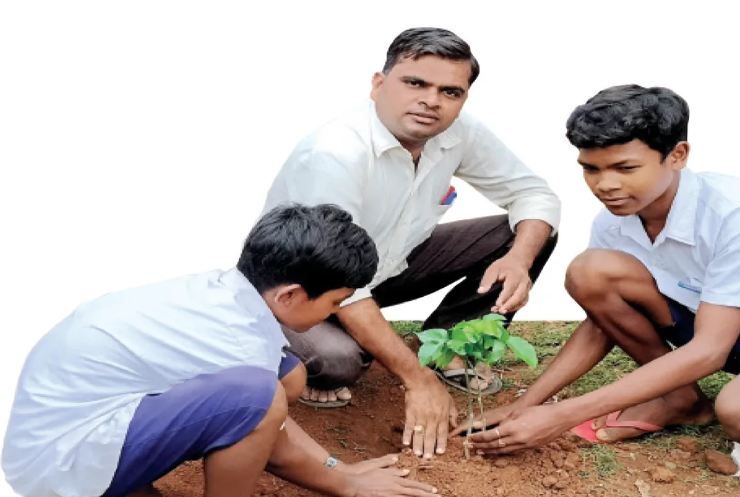  ପରିବେଶ ଯୋଦ୍ଧା: ବୃତ୍ତି ଶିକ୍ଷକତା ପ୍ରବୃତ୍ତି ପରିବେଶ ସୁରକ୍ଷା
