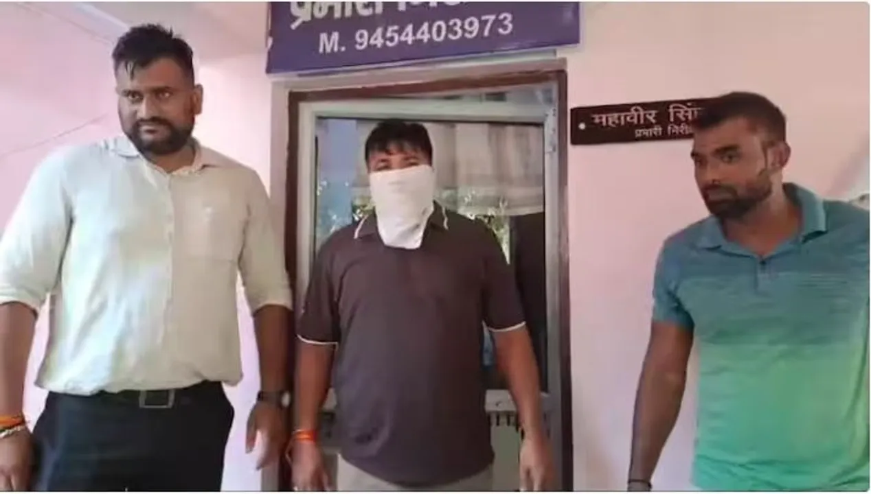  ଚା ଦୋକାନରେ ନେଉଥିଲେ ଲାଞ୍ଚ ଟଙ୍କା, ମାଡିବସିଲା ଦୁର୍ନୀତି ନିବାରଣ ଟିମ