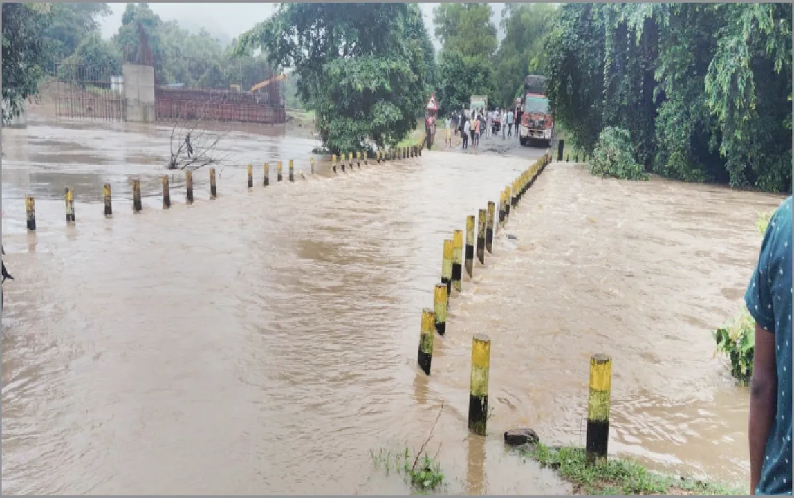  ଲେଉଟିଲା ବର୍ଷା, ବେହାଲ ମାଲକାନଗିରି: ପୁଣି ବୁଡ଼ିଗଲା  ୪ ପୋଲ
