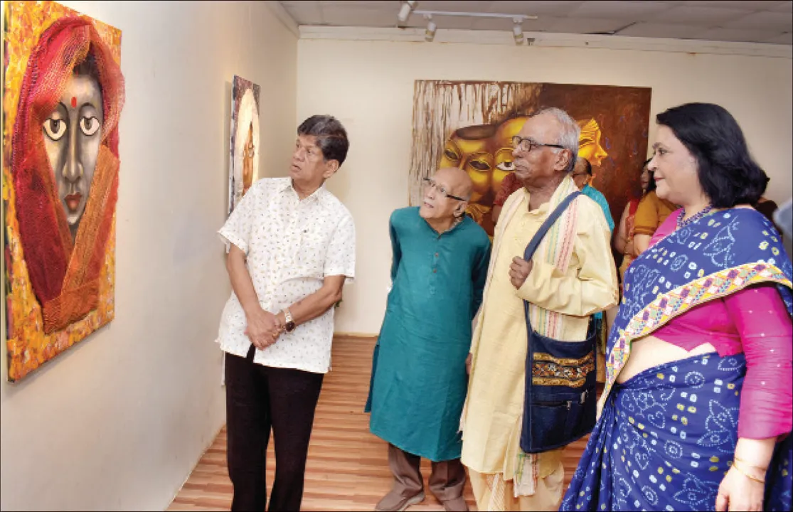  କାନଭାସ୍‌ରେ ନାରୀର ଶକ୍ତି