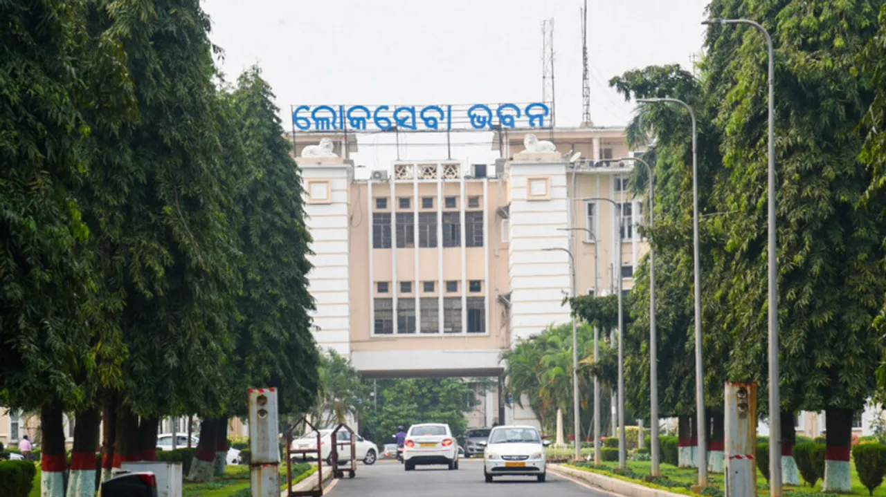  ସରକାରୀ ଅଧିକାରୀଙ୍କ ଛୁଟି ୩ଦିନ ପାଇଁ ବାତିଲ