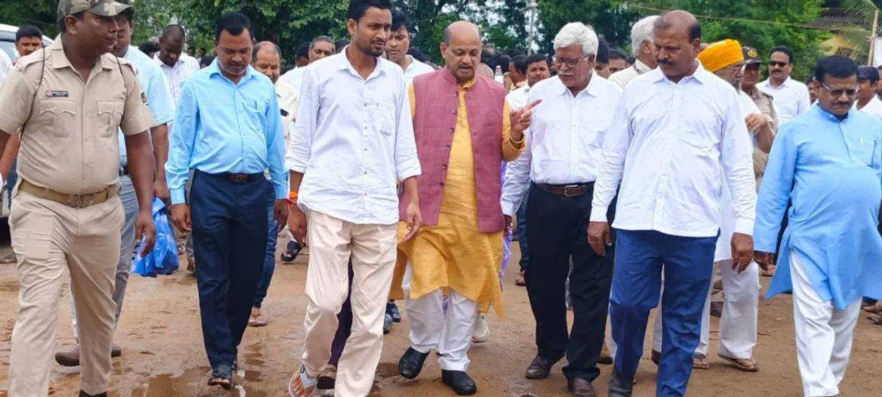  ଝିଙ୍ଗିଆଙ୍କୁ ଶ୍ରଦ୍ଧାଞ୍ଜଳି ଜଣାଇଲେ ଛତିଶଗଡ଼ ମୁଖ୍ୟମନ୍ତ୍ରୀ