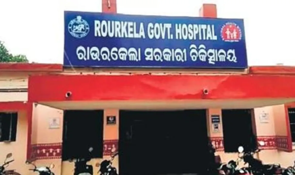  ୮ ବର୍ଷର ଶିଶୁକନ୍ୟାଙ୍କୁ ଦୁଷ୍କର୍ମ ଉଦ୍ୟମ: ମାମଲା ରୁଜୁ,  ୩ ମହଲାରୁ ଡେଇଁ ଅଭିଯୁକ୍ତ ଗୁରୁତର
