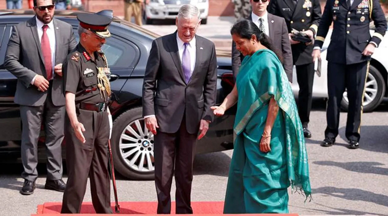  India's Defence Minister Nirmala Sitharaman receives U.S. Defense Secretary Jim Mattis before their meeting in New Delhi, India September 26, 2017. REUTERS/Adnan Abidi 