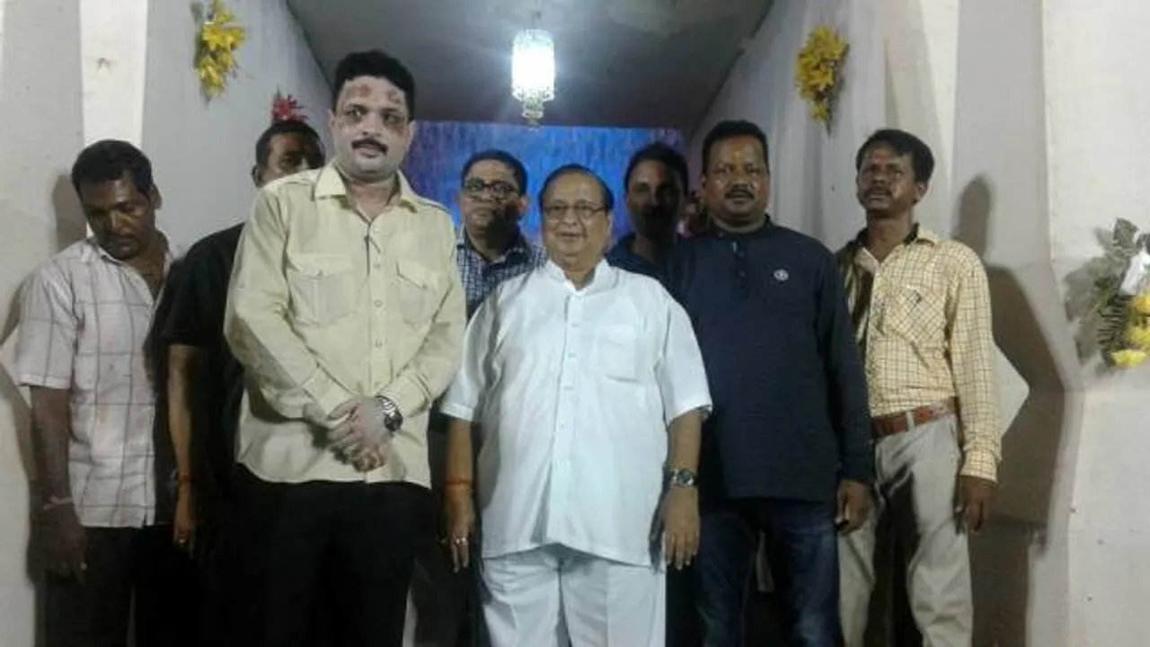  ନିରଞ୍ଜନ ପଟ୍ଟନାୟକଙ୍କର ପୂଜା ମଣ୍ଡପ ପରିଦର୍ଶନ