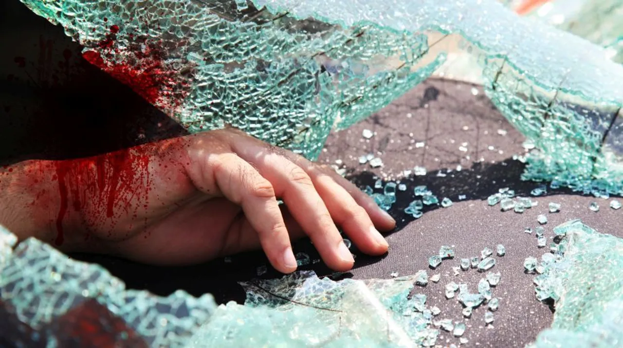  Accident by car driving. 