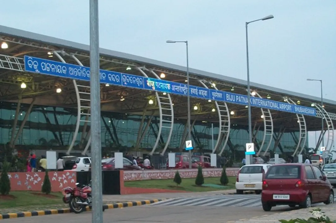  ବିମାନବନ୍ଦରରେ ହୋଟେଲ ନିର୍ମାଣ ଉପରେ ରୋକ୍‌