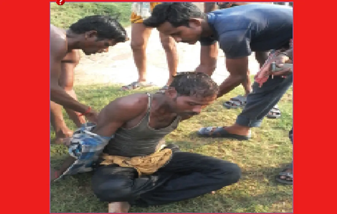  ତେଲ ନଦୀରେ ଭାସି ଯାଉଥିବା ଯୁବକ ଉଦ୍ଧାର