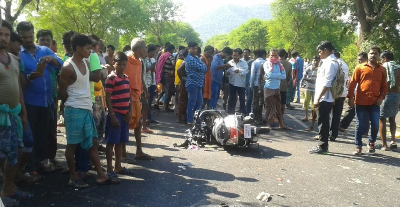  ଟ୍ରକ ଧକ୍କାରେ ଦମ୍ପତି ମୃତ