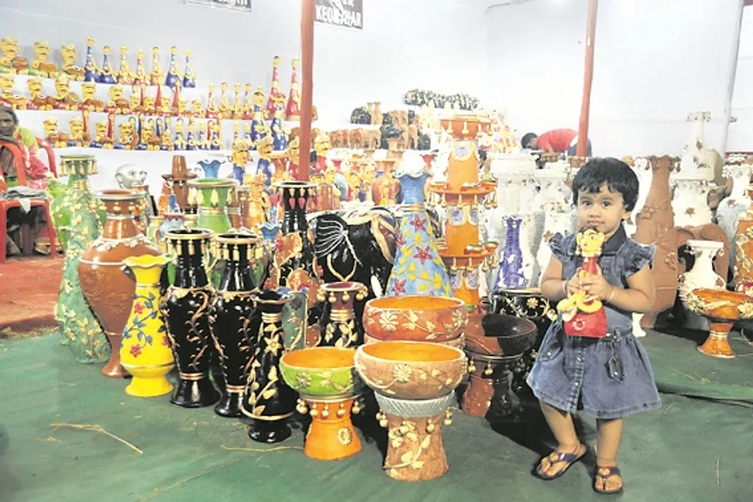  ଆରମ୍ଭ ହେଲା ‘ମୃତ୍ତିକା’: ଦୀପର ଅପୂର୍ବ ସମ୍ଭାର