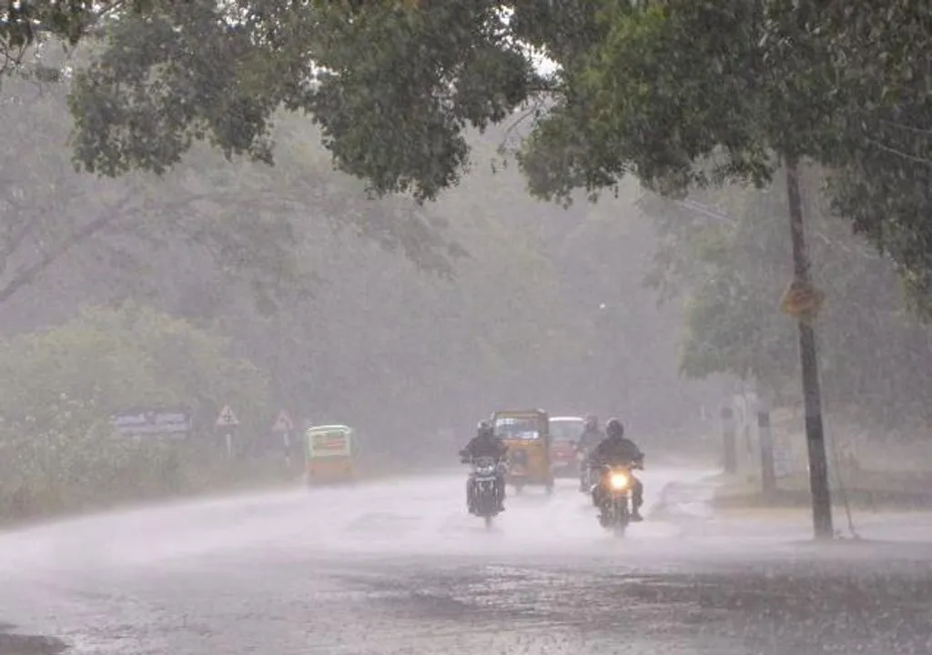  ଦୀପାବଳି ଧୋଇଯିବ କି? ଆସନ୍ତା ୨୪ ଘଣ୍ଟା ପ୍ରବଳ ବର୍ଷିବ