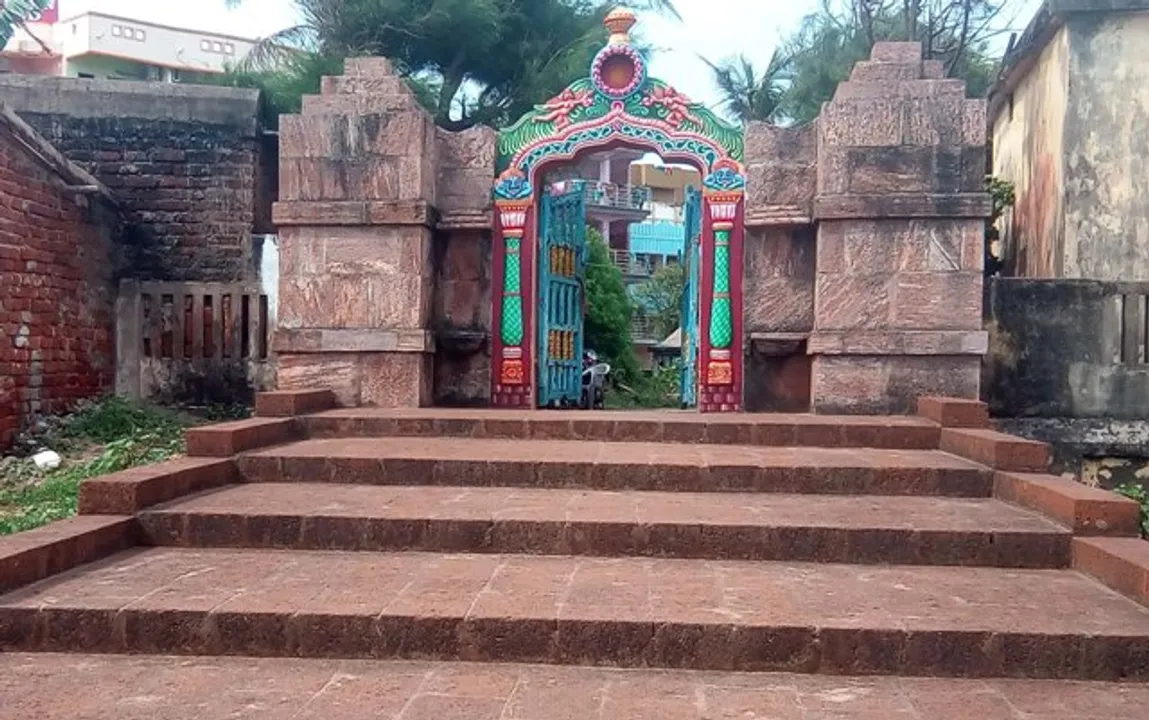  ଅତିବଡ଼ୀଙ୍କ ପୀଠକୁ ବିପଦ ପ୍ରସଙ୍ଗ : ପୂର୍ବ ନିଷ୍ପତ୍ତିକୁ ମାନୁନାହାନ୍ତି ଜିଲ୍ଲାପାଳ