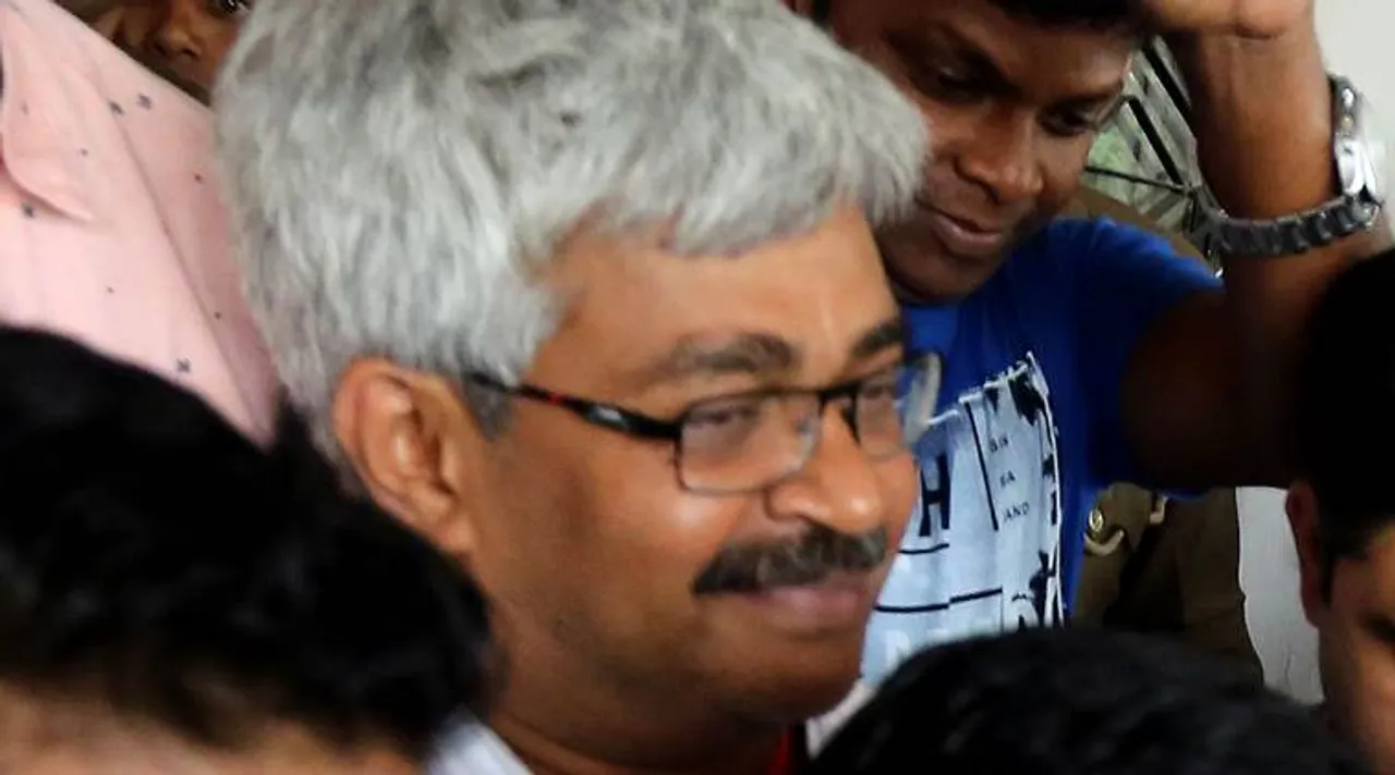  ସାମ୍ବାଦିକଙ୍କ ପାଖରେ ମନ୍ତ୍ରୀଙ୍କ ସେକ୍ସ ସିଡି
