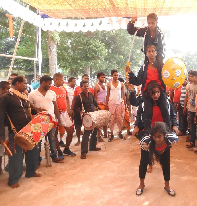  ହରେକୃଷ୍ଣ ମହତାବ ଜୟନ୍ତୀ ଅବସରରେ ଲୋଏର ପିଏମ୍‌ଜିଠାରେ ପାଇକ ପୁଅଙ୍କ ବିରତ୍ୱ ପ୍ରଦର୍ଶନ(ବିଭୂତି)