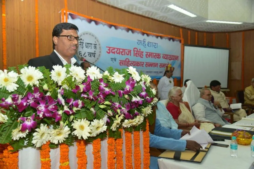  ଓଡ଼ିଆ ଲେଖକ ‘ନୟିଧାରା’ ପୁରସ୍କାରରେ ସମ୍ମାନିତ