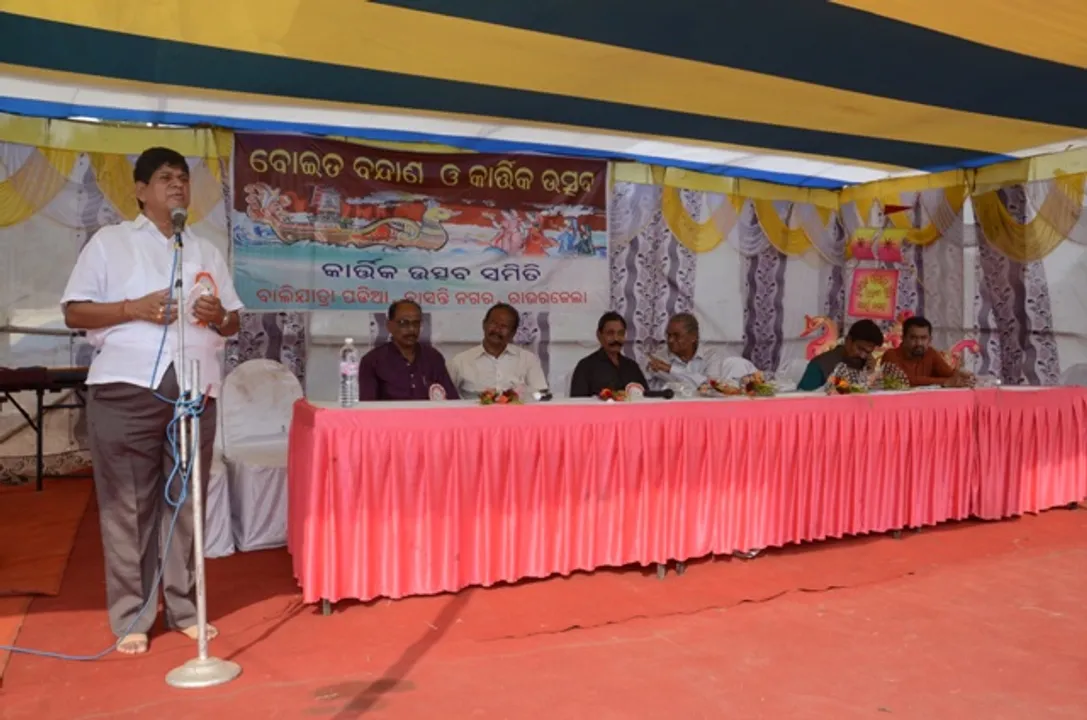  ‘ଭୟ ଓ ଲୋଭ ଦେଖାଇ ଓଡ଼ିଆ ଭାଷାକୁ ରକ୍ଷା କରାଯାଇ ପାରିବ’