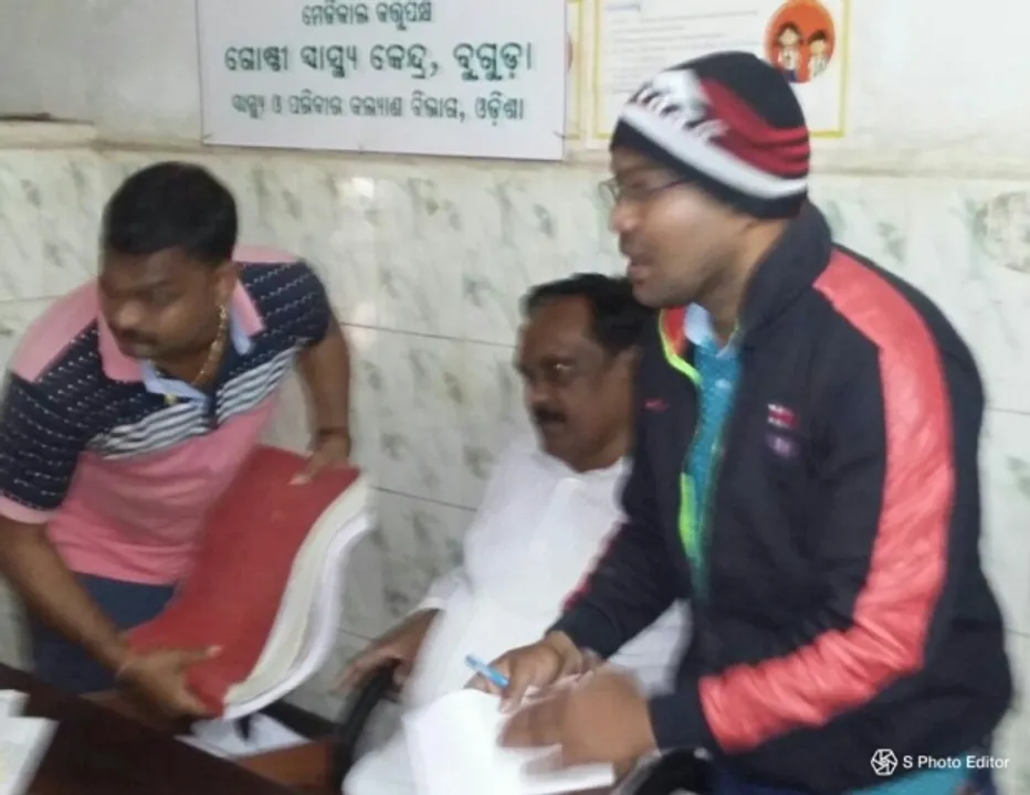  ଲାଞ୍ଚ ନେଇ ଧରାପଡ଼ିଲେ ବୁଗୁଡ଼ା ମେଡିକାଲ ଅଫିସର