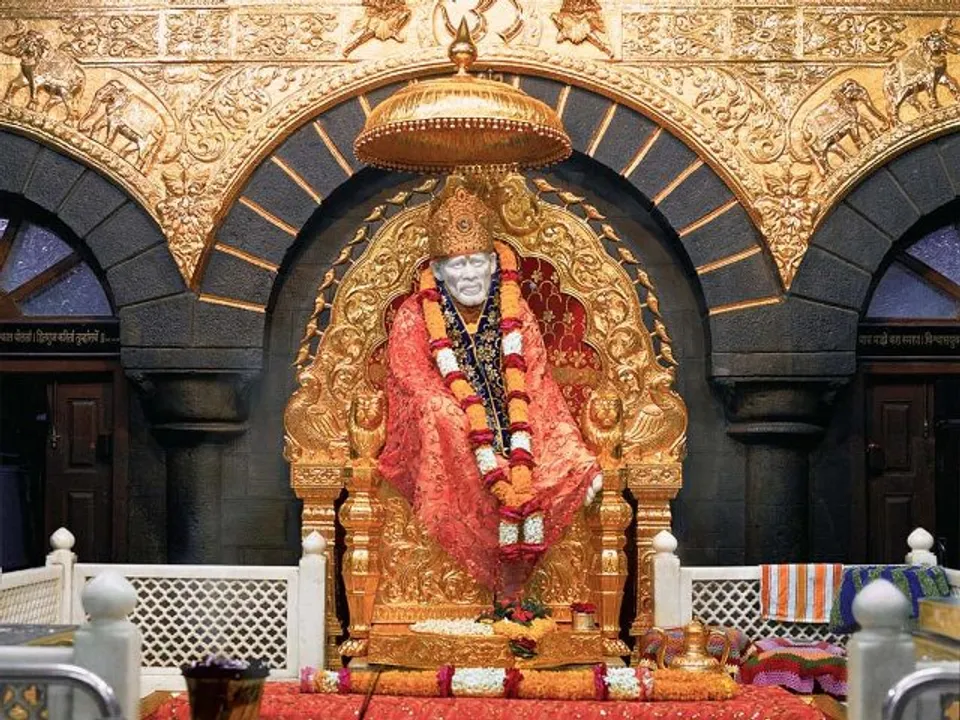  ଶିରିଡ଼ି ସାଇ ମନ୍ଦିରର ୬ଷ୍ଠ ବାର୍ଷିକ ପ୍ରତିଷ୍ଠା ଉତ୍ସବ
