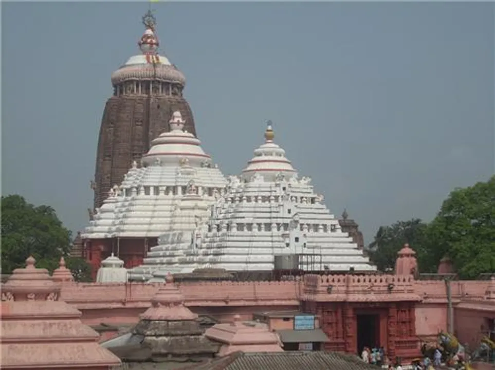  ଆଜି ଚନ୍ଦ୍ରଗ୍ରହଣ: ରାତି ସାଢ଼େ ୯ରେ ପହୁଡ଼