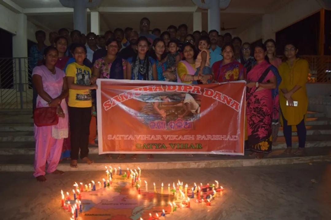  ଜଗା-ବଳିଆଙ୍କ ଆରୋଗ୍ୟ ପାଇଁ ସମୂହ ଦୀପଦାନ