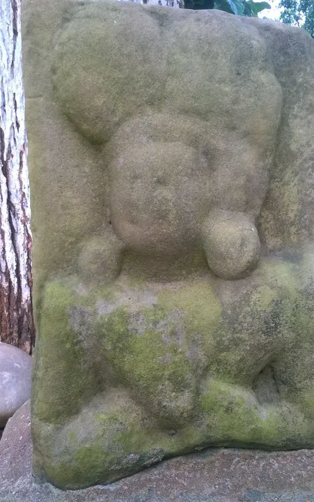  ମିଳିଲା ଭଗ୍ନ ସ୍ତୂପ, ବୁଦ୍ଧଙ୍କ ମୂର୍ତ୍ତି