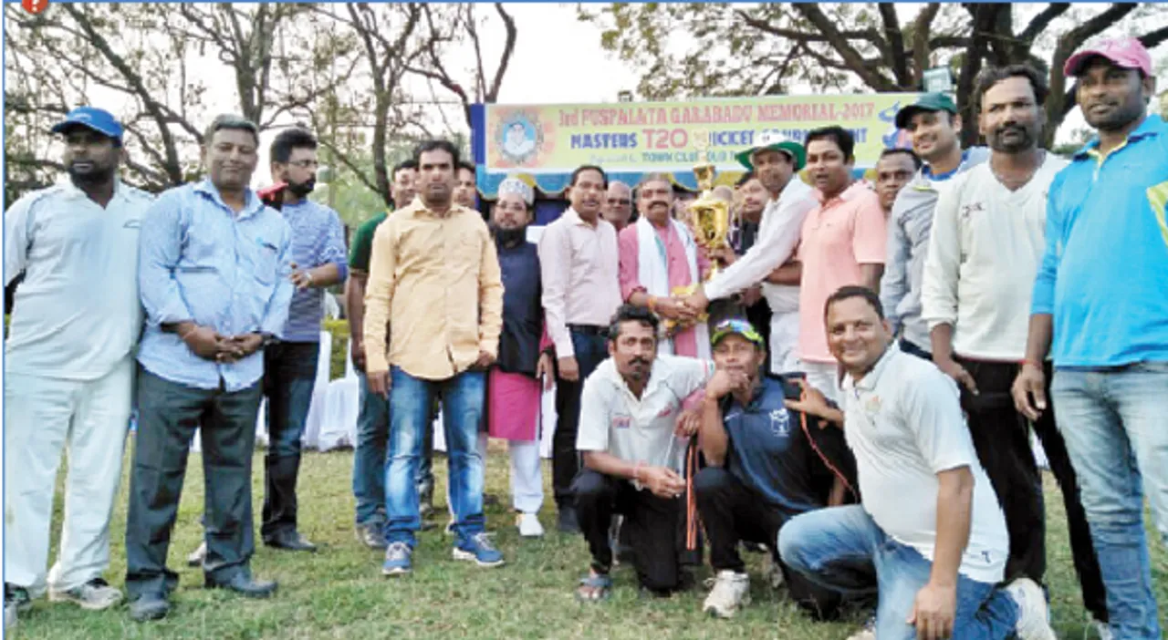  ପୁଷ୍ପଲତା ଗରାବଡ଼ୁ ମାଷ୍ଟର୍ସ କ୍ରିକେଟ୍‌: ଜୁଭେନାଇଲ୍‌ ବିଜେତା