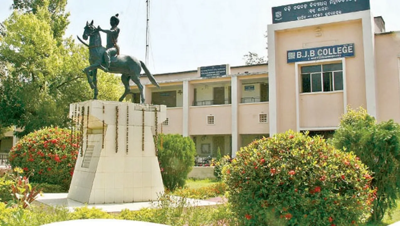  ଦୃଷ୍ଟିହୀନ ଛାତ୍ରଙ୍କୁ ମାଡ଼ ଅଭିଯୋଗ