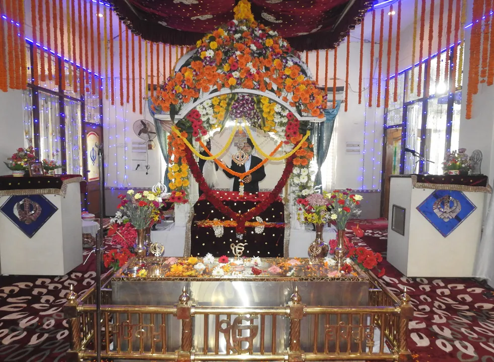  ଗୁରୁଦ୍ୱାରରେ ପ୍ରକାଶ ପର୍ବ (ବିଭୂତି)
