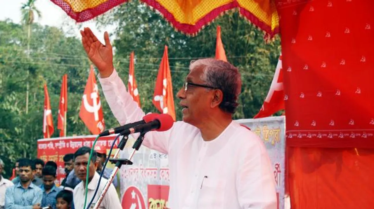  ଦେଶର ସବୁଠାରୁ ଗରିବ ମୁଖ୍ୟମନ୍ତ୍ରୀ, ବ୍ୟାଙ୍କ୍‌ ଜମା ଖାତାରେ ଅଛି ୨,୪୧୦ ଟଙ୍କା