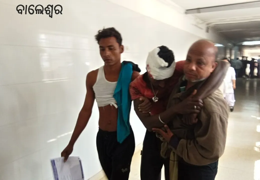  କଟକ-ବାଲେଶ୍ୱର ଜିଲ୍ଲାରେ ଗୋଷ୍ଠୀ ସଂଘର୍ଷ, ୨୦ରୁ ଉର୍ଦ୍ଧ୍ୱ ଆହତ