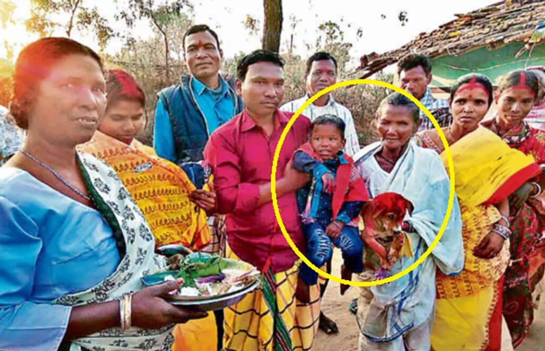  ଅନ୍ଧବିଶ୍ୱାସ: ସନ୍ତାନକୁ କୁକୁର ସହ ବିବାହ କରାଇଥା’ନ୍ତି ପିତାମାତା!